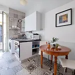 דירה Cozy Navona Flat
